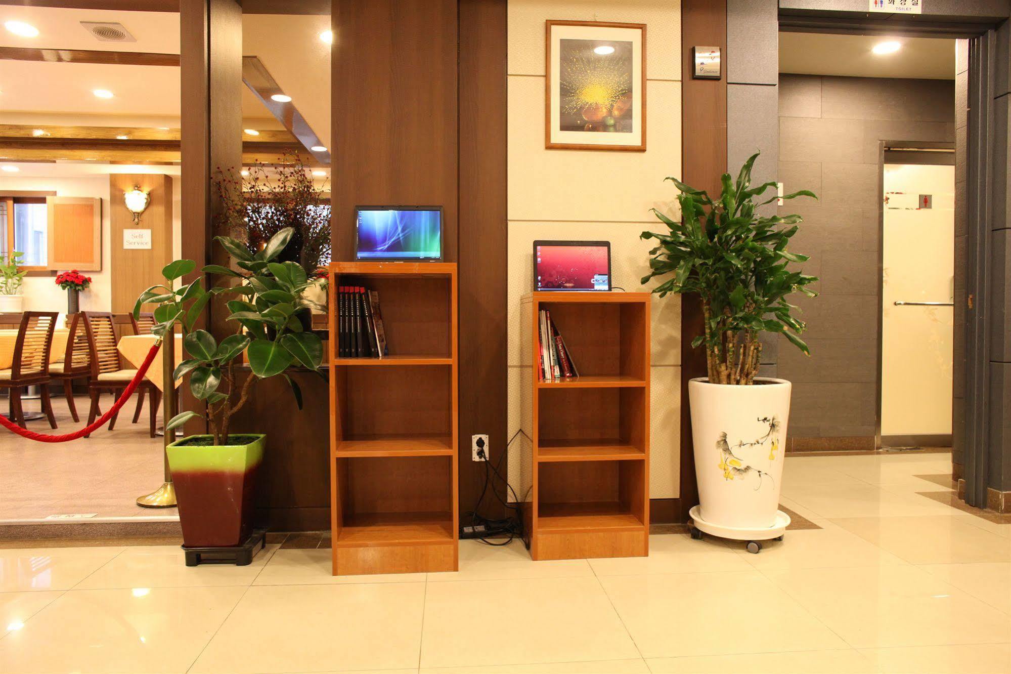 Hotel Hill House Seoul Myeongdong Exterior foto
