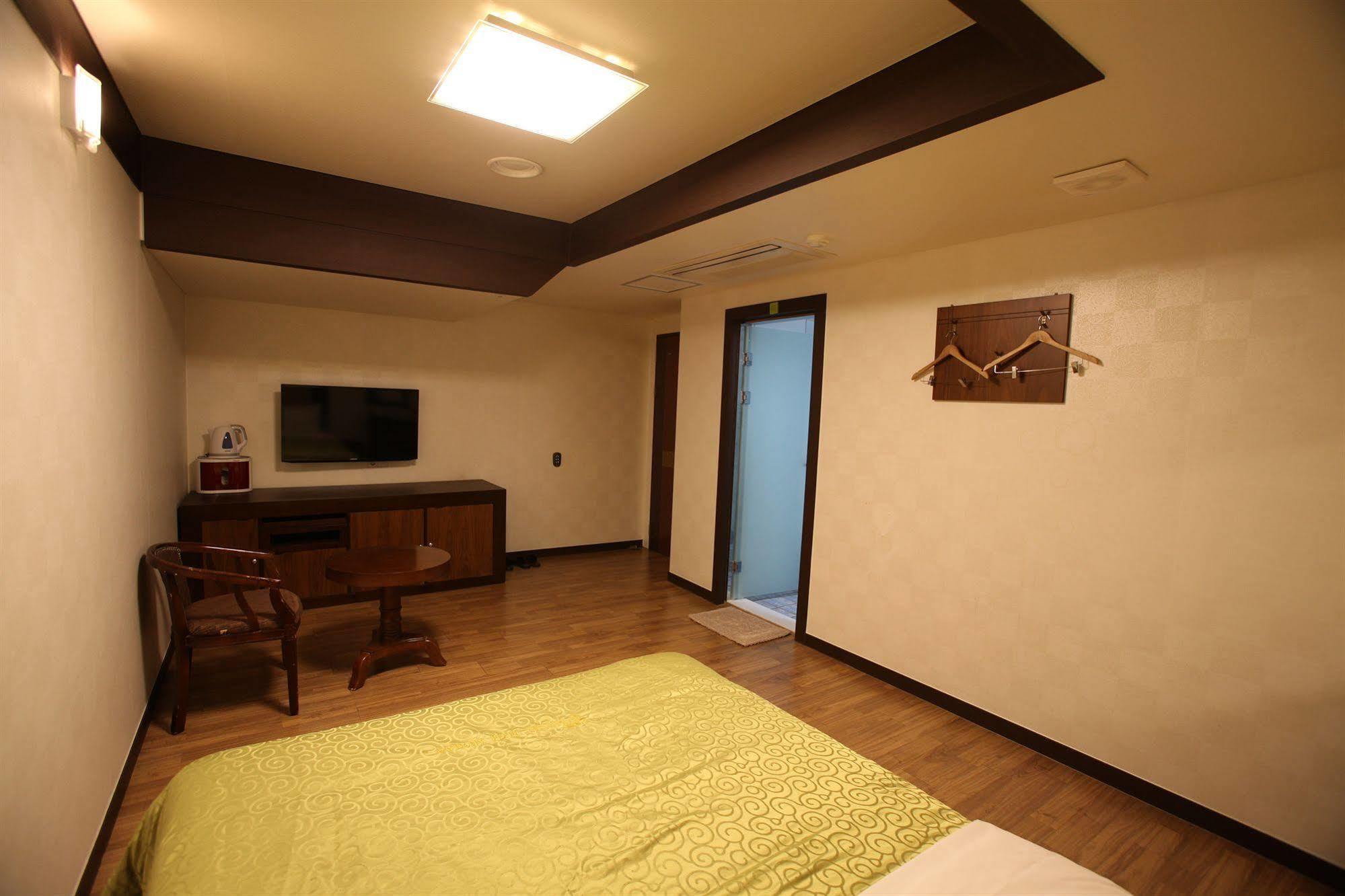 Hotel Hill House Seoul Myeongdong Exterior foto